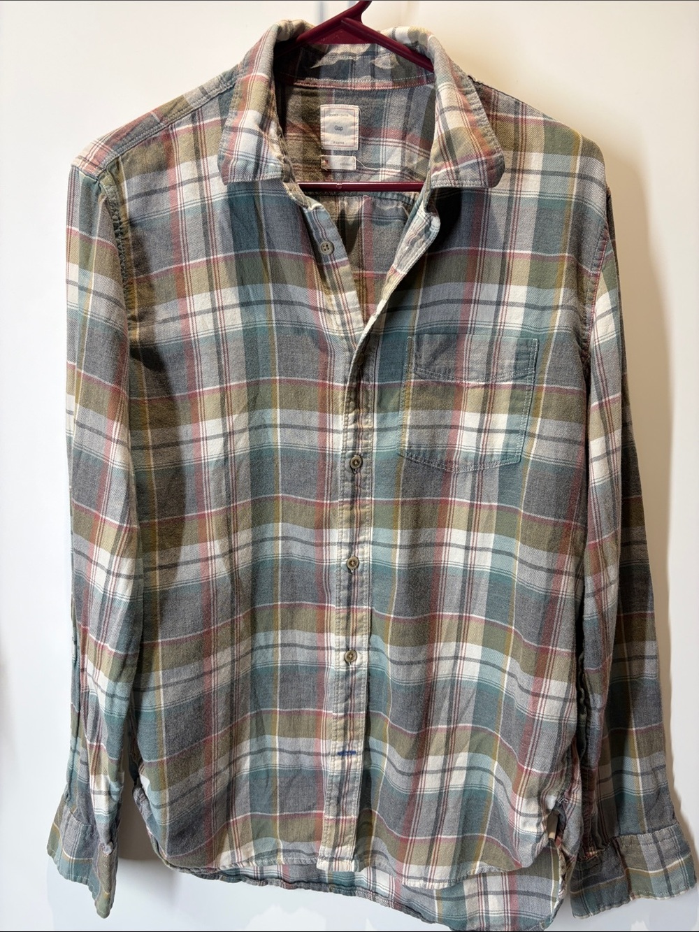 GAP Men's Plaid Button-Down Shirt in Olive, Gray & White